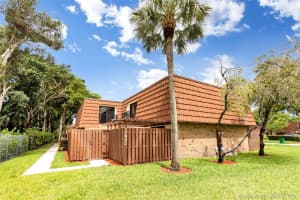 11902 SW 9th Manor, Davie, FL 33325, Sold 08/06/21