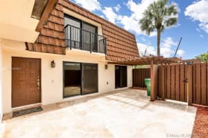 11902 SW 9th Manor, Davie, FL 33325, Sold 08/06/21