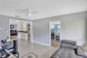 5640 Douglas St, Hollywood, FL 33021, Sold 11/22/21
