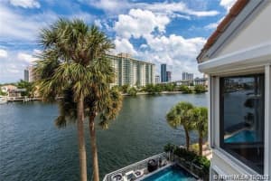 19555 NE 37th Ave, Aventura, FL 33180, Sold 02/02/22