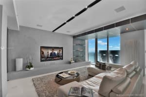 3535 S Ocean Dr, Hollywood, FL 33019, Sold 08/25/21