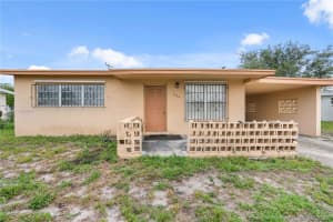 1382 9th St, West Palm Beach, FL 33401, Sold 09/30/21