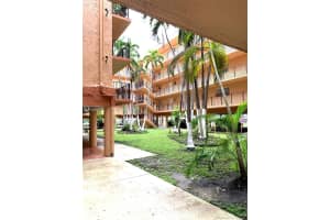 1990 W 56th St, Hialeah, FL 33012, Sold 02/07/22