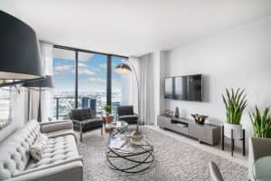 88 SW 7th St, Miami, FL 33130, Sold 03/18/22