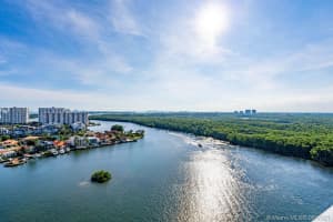 400 Sunny Isles Blvd, Sunny Isles Beach, FL 33160, Sold 02/04/22
