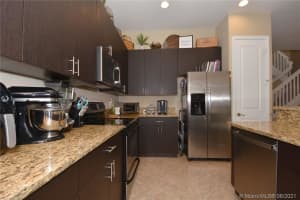 10608 NW 36th St, Coral Springs, FL 33065, Sold 08/26/21