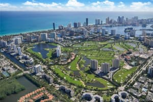 19900 E Country Club Dr, Aventura, FL 33180, Sold 04/28/22