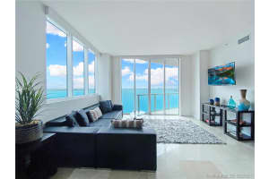 665 NE 25th St, Miami, FL 33137, Sold 09/23/21