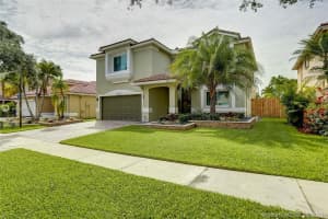 2322 NW 139th Ave, Sunrise, FL 33323, Sold 08/05/21