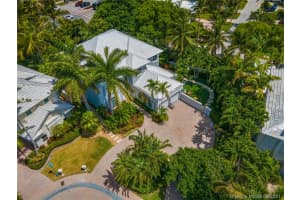 15 Grand Bay Estates Cir, Key Biscayne, FL 33149, Sold 06/20/22