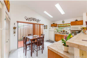 18906 NW 78th Ct, Hialeah, FL 33015, Sold 08/26/21