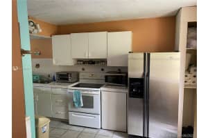 231 NW 109th Ave, Miami, FL 33172, Sold 08/24/21