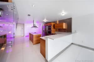 2950 NE 188th St, Miami, FL 33180, Sold 12/31/21