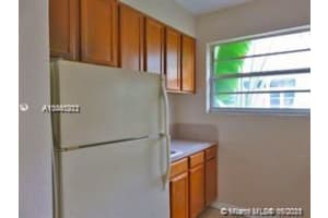359 Meridian Ave a207, Miami Beach, FL 33139, Sold 12/15/21