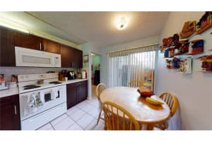 14237 SW 94th Cir Ln, Miami, FL 33186, Sold 09/29/21