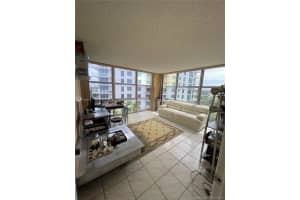 2841 N Ocean Blvd, Fort Lauderdale, FL 33308, Sold 04/08/22