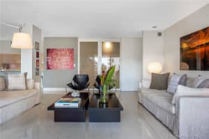 199 Ocean Ln Dr, Key Biscayne, FL 33149, Sold 08/23/21