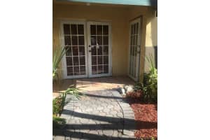 2660 W 76th St, Hialeah, FL 33016, Sold 04/28/22