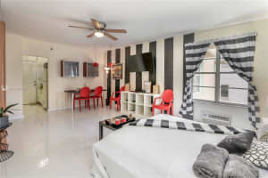 3030 Collins Ave #3d, Miami Beach, FL 33140, Sold 10/29/21