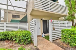 547 NW 97th Ave, Plantation, FL 33324, Sold 09/17/21