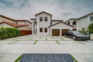 8941 NW 178th St, Hialeah, FL 33018, Sold 08/06/21