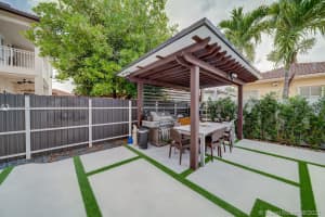8941 NW 178th St, Hialeah, FL 33018, Sold 08/06/21