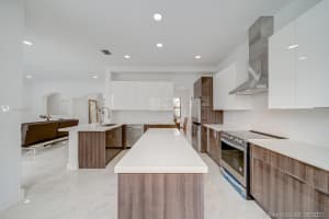 8941 NW 178th St, Hialeah, FL 33018, Sold 08/06/21