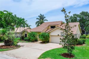 471 NW 113th Ave, Coral Springs, FL 33071, Sold 08/17/21