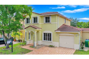 16550 SW 96th Terrace, Miami, FL 33196, Sold 07/22/21