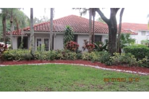 3229 Coral Lake Dr, Coral Springs, FL 33065, Sold 09/15/21