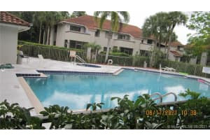 3229 Coral Lake Dr, Coral Springs, FL 33065, Sold 09/15/21