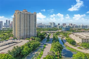19501 W Country Club Dr PH 08, Aventura, FL 33180, Sold 10/12/21