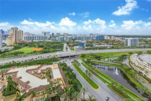 19501 W Country Club Dr PH 08, Aventura, FL 33180, Sold 10/12/21