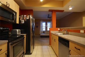 533 NE 3rd Ave, Fort Lauderdale, FL 33301, Sold 08/20/21