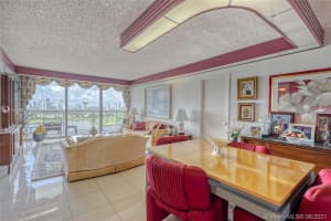 3701 N Country Club Dr, Aventura, FL 33180, Sold 08/06/21
