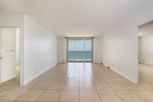 1900 S Ocean Blvd #8t, Pompano Beach, FL 33062, Sold 10/08/21