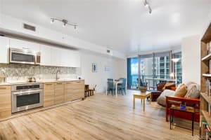 3301, 1300 Brickell Bay Dr #3505, Miami, FL 33131, Sold 11/23/21