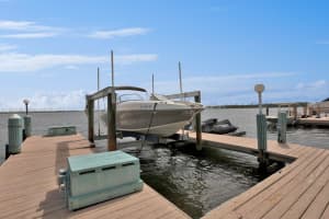 16 North Dr, Key Largo, FL 33037, Sold 12/14/21
