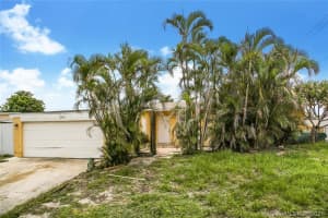 1425 hillcrest Dr, Lake Worth, FL 33461, Sold 04/14/22