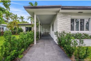 205 S Hibiscus Dr, Miami Beach, FL 33139, Sold 09/27/21