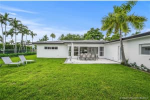 205 S Hibiscus Dr, Miami Beach, FL 33139, Sold 09/27/21