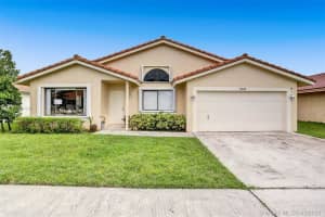 10110 SW 17th Ct, Davie, FL 33324, Sold 08/16/21