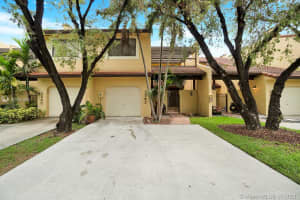 3942 Adra Ave, Doral, FL 33178, Sold 08/19/21