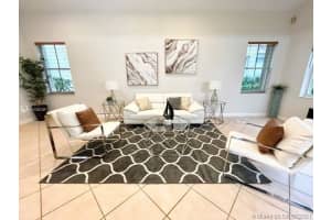 1102 Fairfield Meadows Dr, Weston, FL 33327, Sold 09/13/21