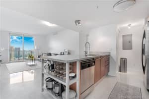 Latitude on the River, 185 SW 7th St, Miami, FL 33130, Sold 08/09/21