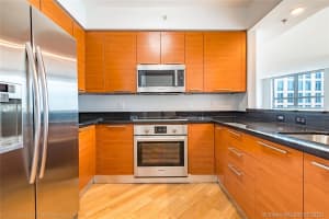 350 SE 2nd St, Fort Lauderdale, FL 33301, Sold 09/17/21