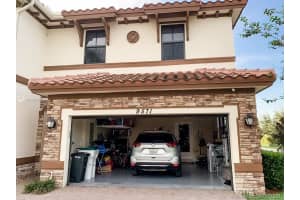 9571 Town Parc Cir S, Parkland, FL 33076, Sold 08/13/21