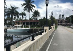 450 Paradise Isle Blvd #306, Hallandale Beach, FL 33009, Sold 09/03/21