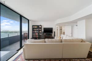 1330 West Ave, Miami Beach, FL 33139, Sold 01/31/22