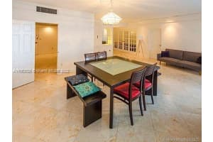 5255 Collins Ave #5c, Miami Beach, FL 33140, Sold 05/27/22